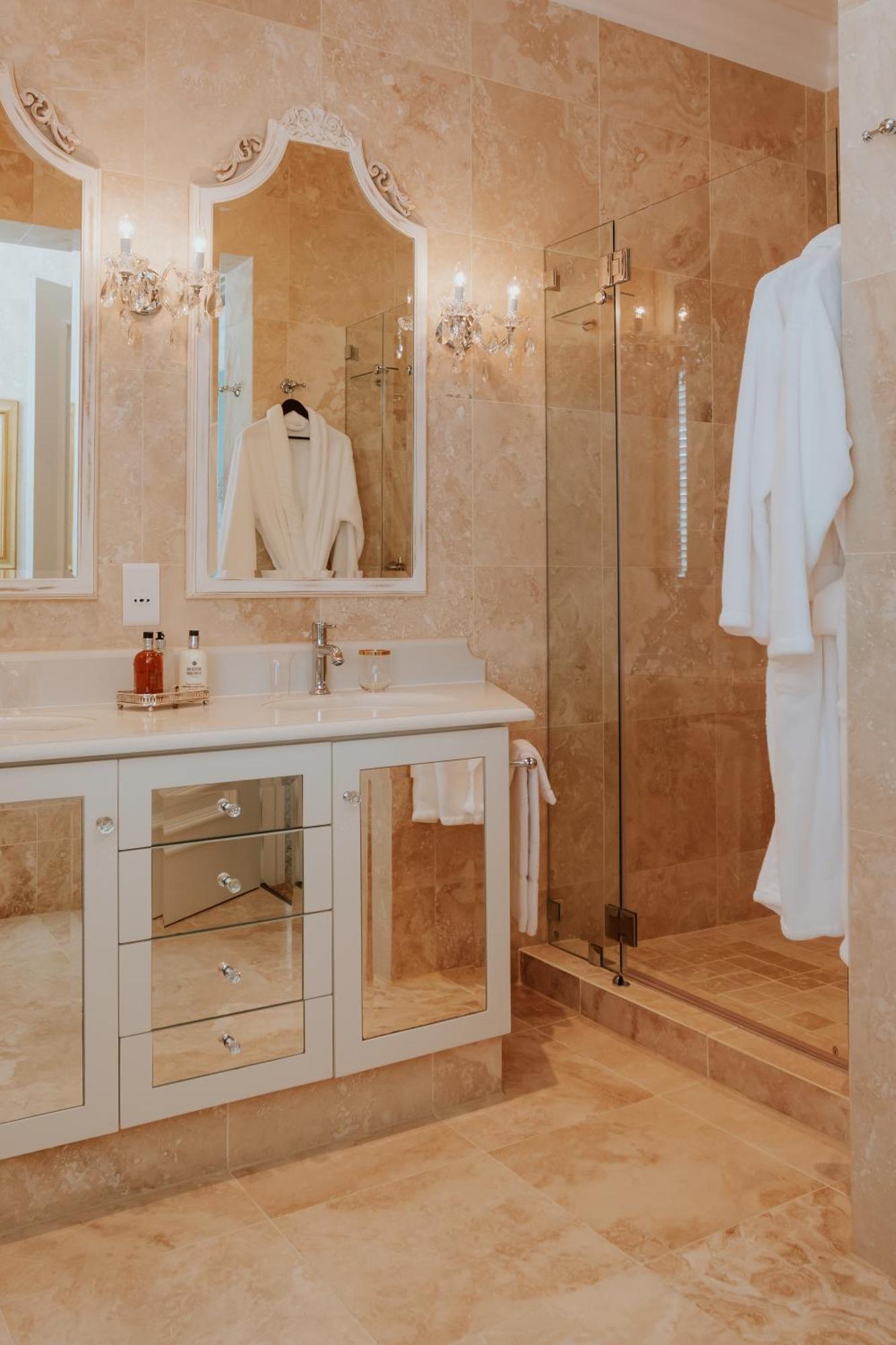 The Light House Boutique Suites Paarl Quarto foto